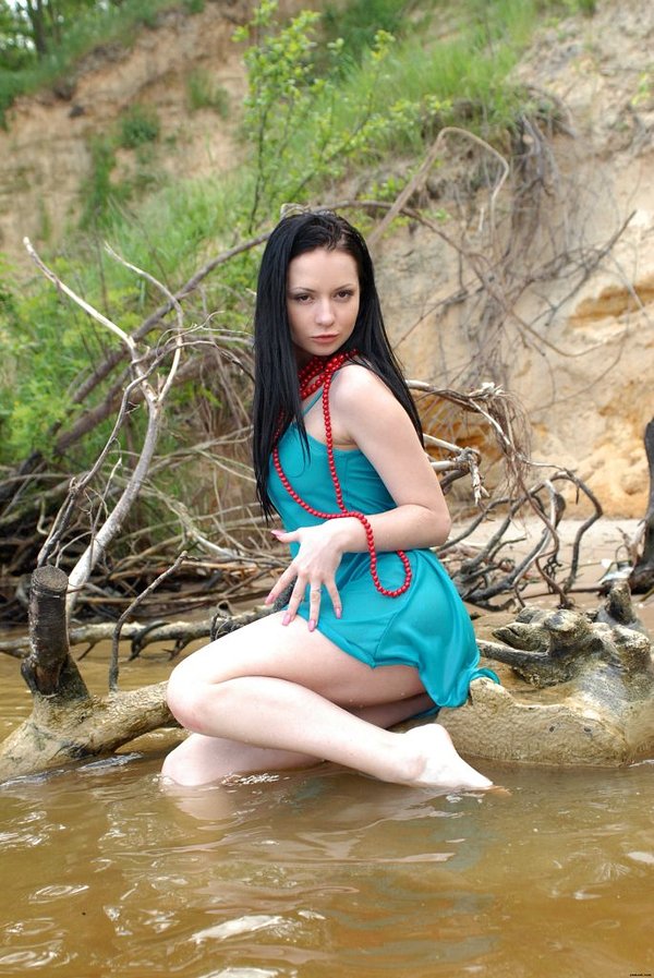 Карина, 23 года, 4 размер груди
